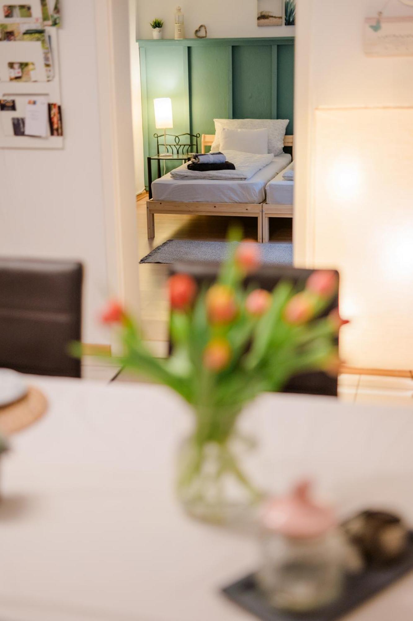 Buchlindenweg - Zimmer & Ferienwohnung Breitscheid  Exterior foto